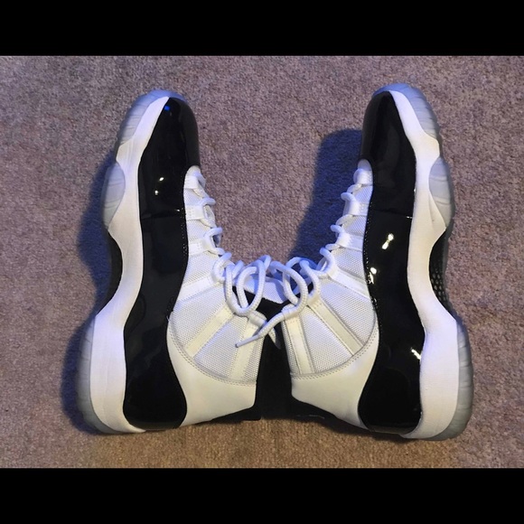 Air Jordan 11 Concord - Picture 8 of 8